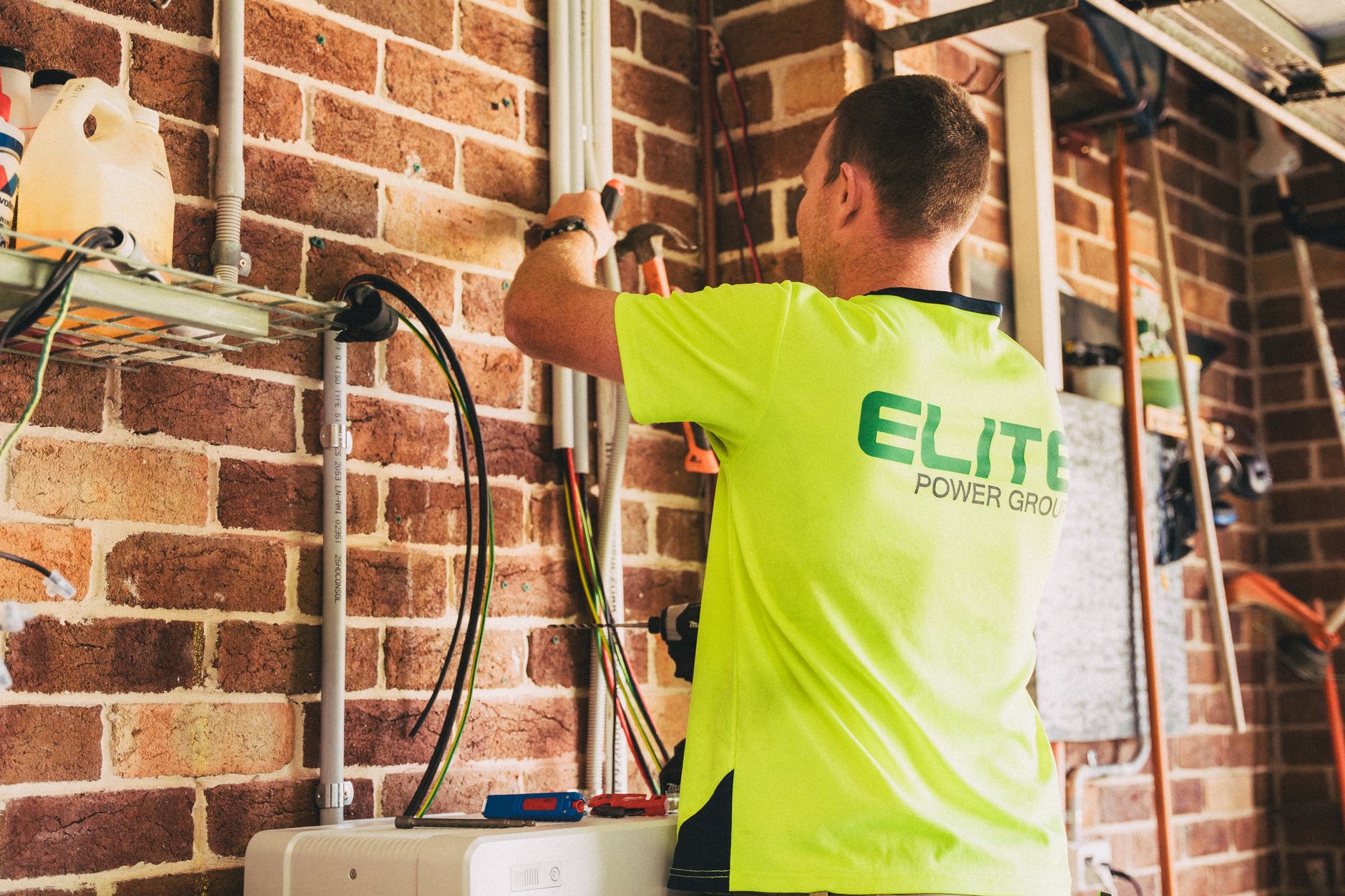 El cableado se decide en el plano, no después de la mudanza